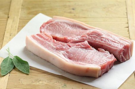 Tránh những sai lầm sau để chế biến thịt lợn an toàn